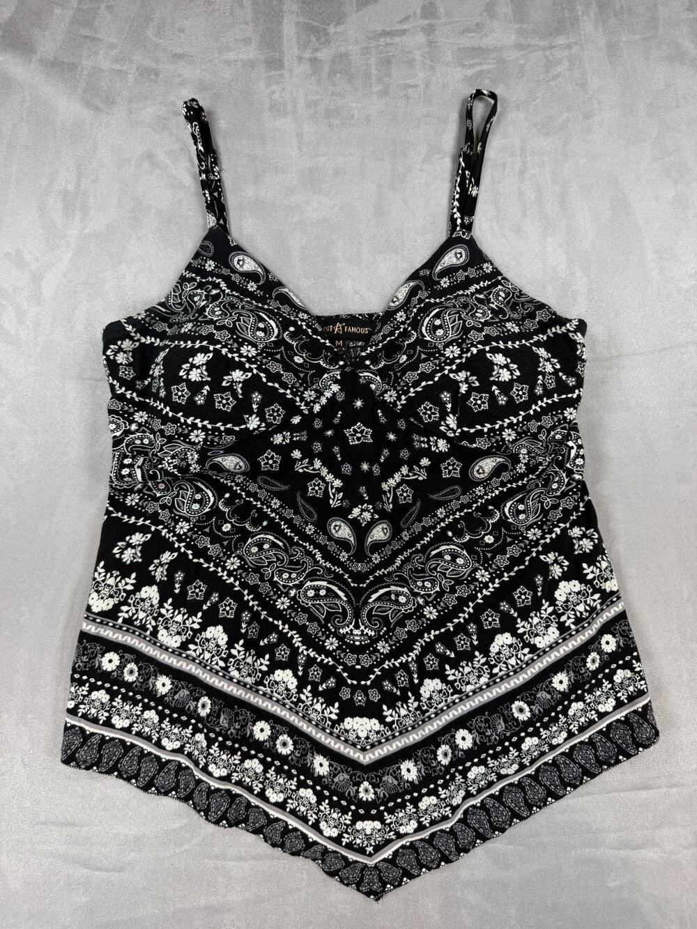 Almost Famous Women's Halter Top Black White Paisley Medallion Sz M Y2K